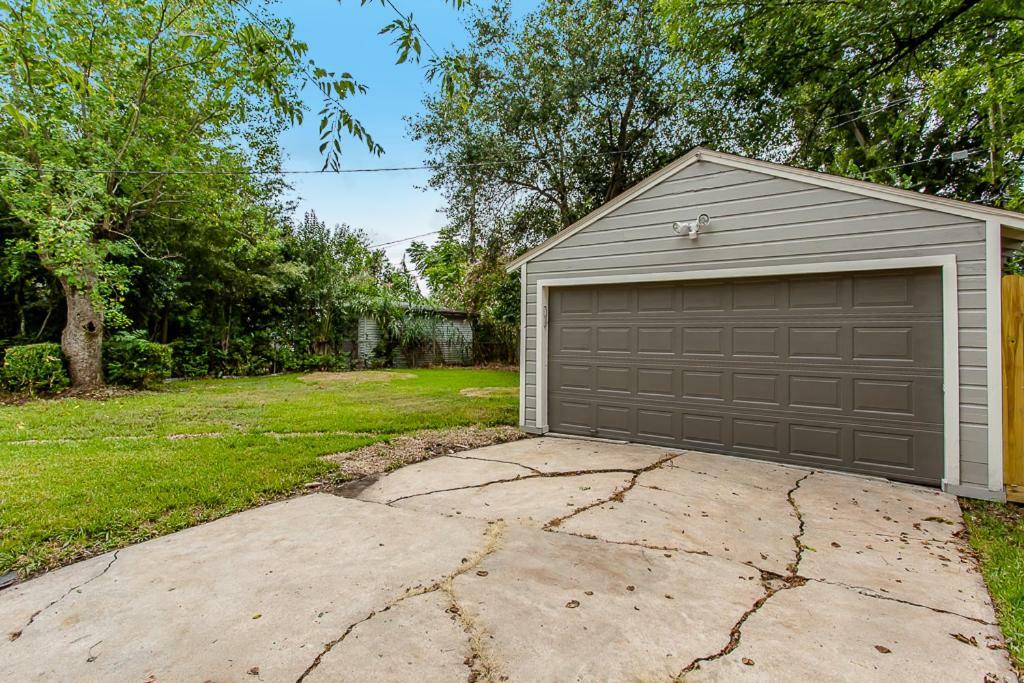 The Blue Door Bungalow - Luxury Home Downtown Houston Exterior foto