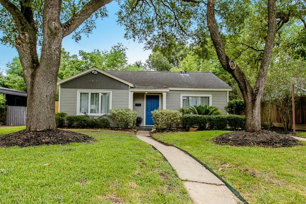 The Blue Door Bungalow - Luxury Home Downtown Houston Exterior foto